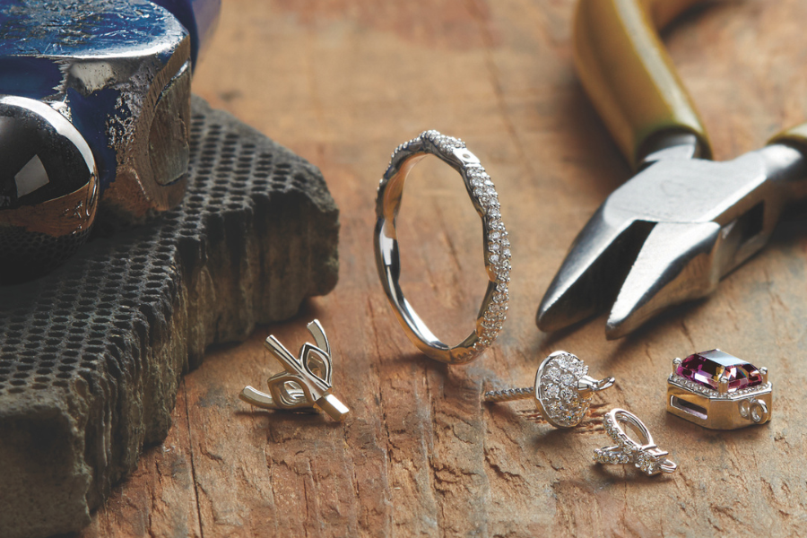 The Magic of Custom Jewellery: Why Creating Your Own Piece is Worth It